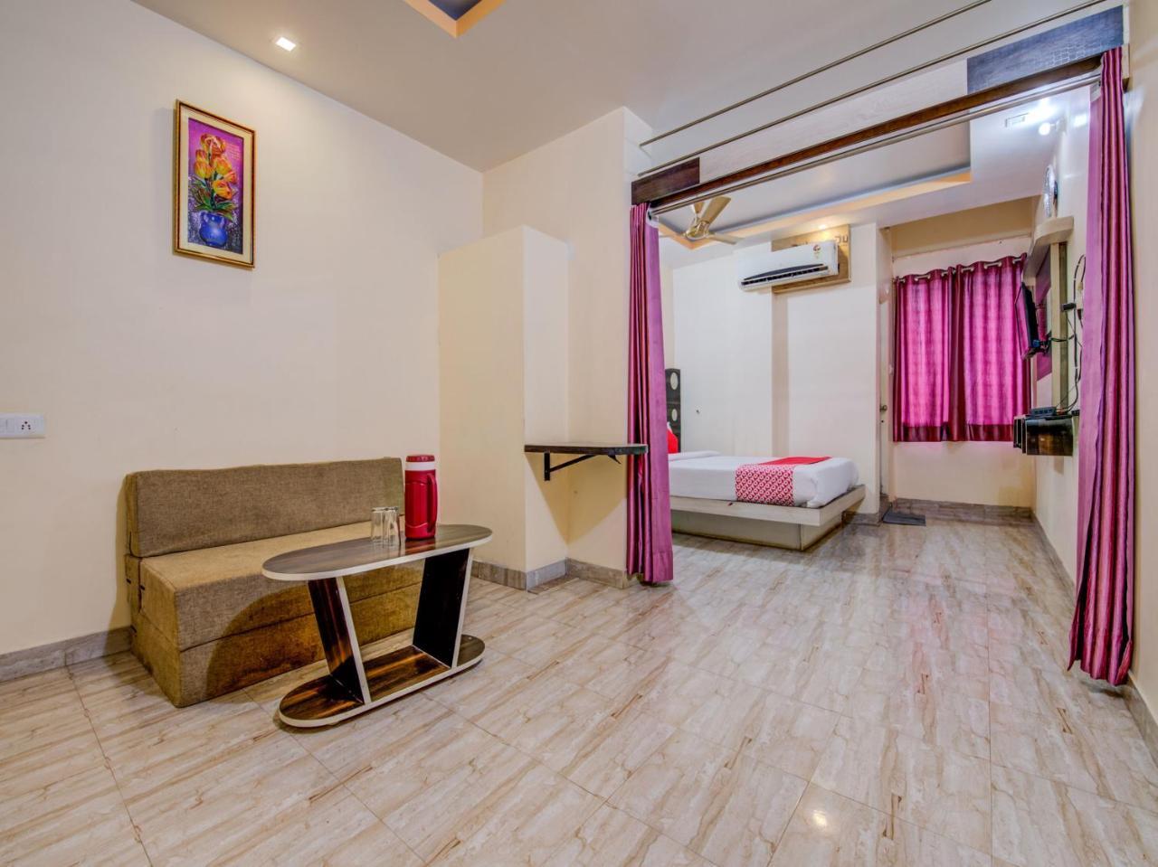 Oyo 18873 Hotel Comfort Deoghar Exterior photo